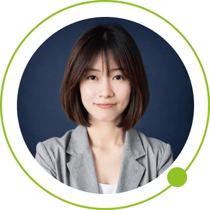 Yuqi Chen, Senior Operations Associate